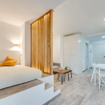Lxr Estudio Benalbeach Apartment Benalmadena